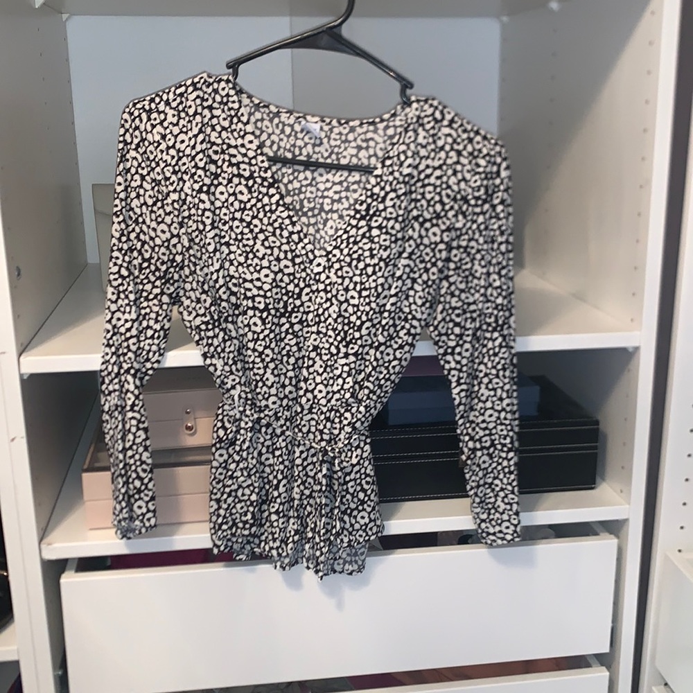 Black and white blouse with tie